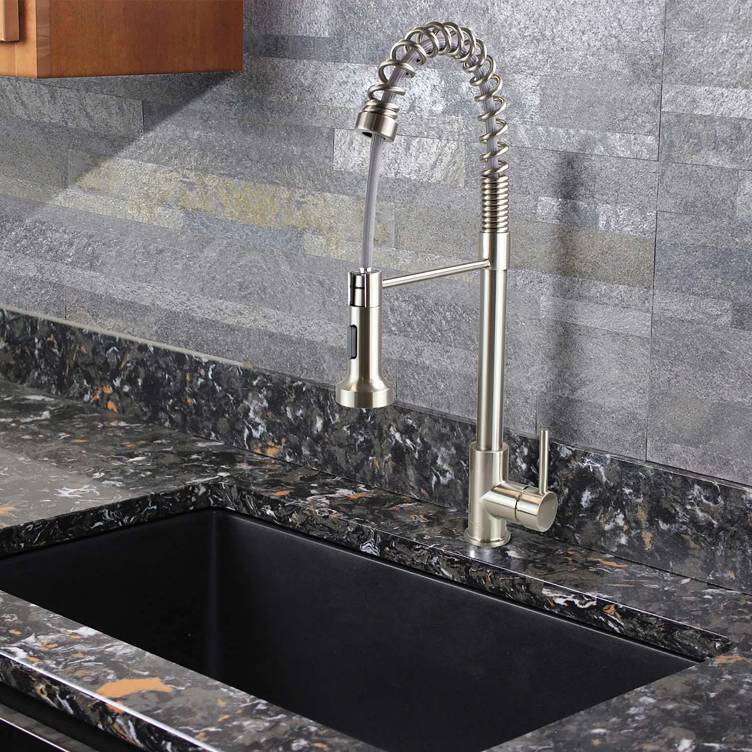 Transolid Cuisine Pro One Handle Stainless Steel Pull-Out Kitchen Faucet 2 Transolid Cuisine Pro One Handle Stainless Steel Pull-Out Kitchen Faucet - Image 2