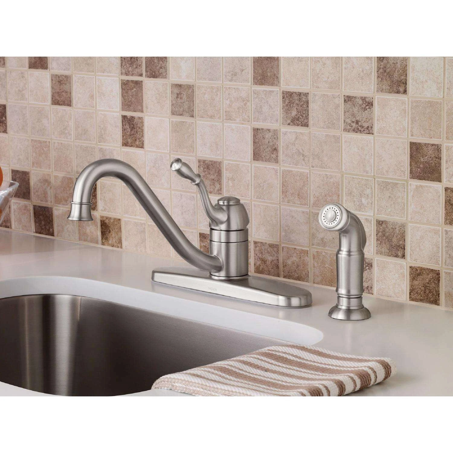 Moen Lindley One Handle Chrome Kitchen Faucet Side Sprayer Included 3 Moen Lindley One Handle Chrome Kitchen Faucet Side Sprayer Included - Image 3