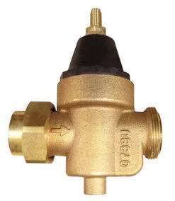Watts 3/4 In. Female Threaded Union Bronze Water Pressure Reducing Valve 3/4 In. FNPT 1 Pc