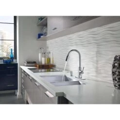 Moen Nori One Handle Chrome Pull-Down Kitchen Faucet -ACE Shop d2f723f4 292e 4a4e 84cf 4fc6ed782094